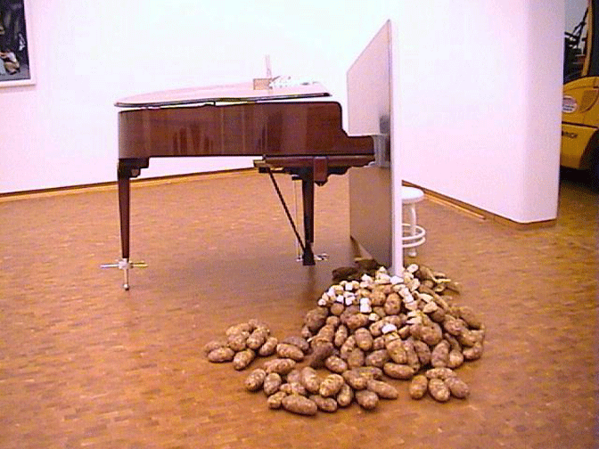 Barney Piano